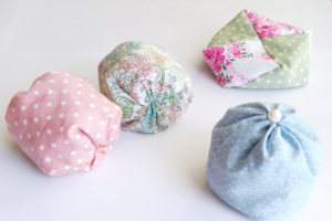 お手玉の作り方｜簡単な俵型の手作りお手玉♪型紙サイズと重さは？